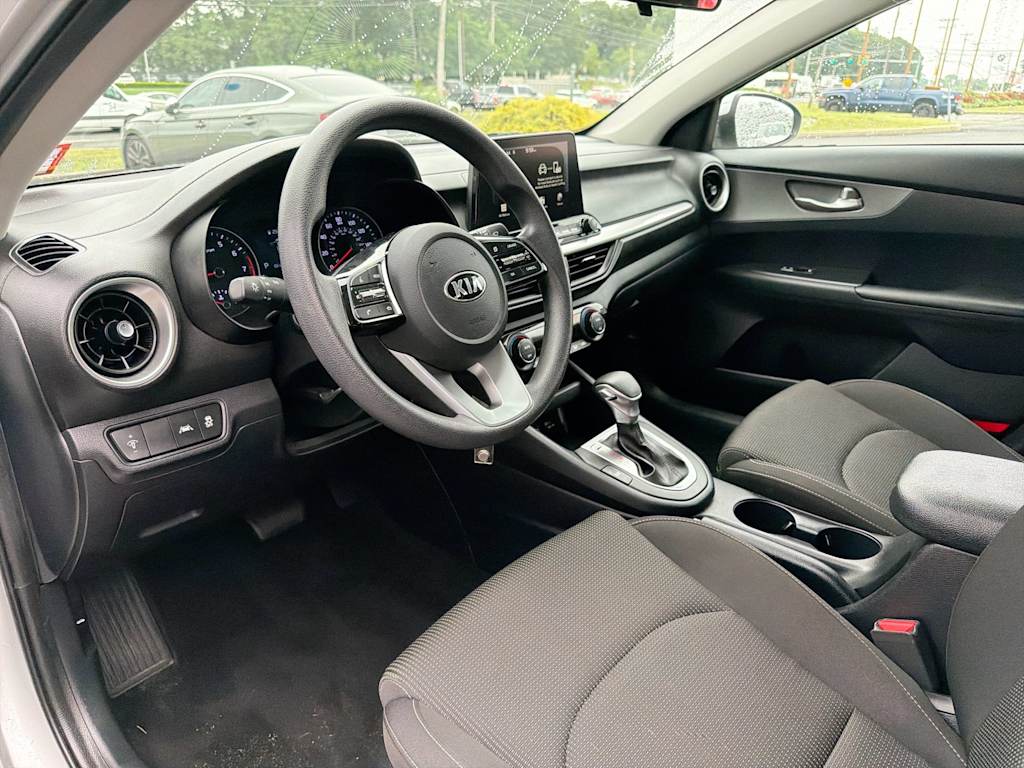 Thumbnail: 2019 Kia Forte - 2