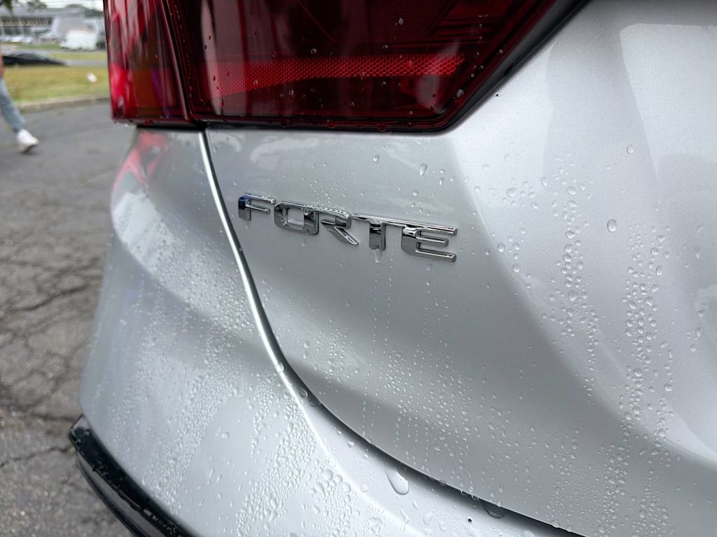 Thumbnail: 2019 Kia Forte - 6