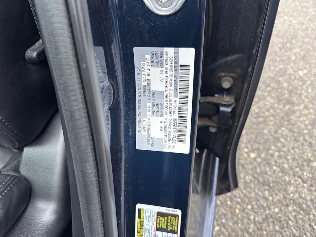 Thumbnail: 2018 Mazda Mazda3 - 13