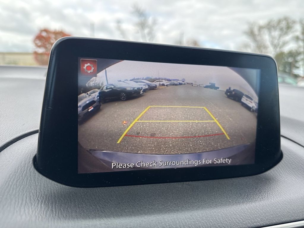 Thumbnail: 2018 Mazda Mazda3 - 11