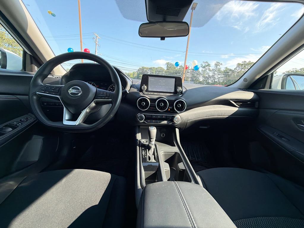 Thumbnail: 2023 Nissan Sentra - 12