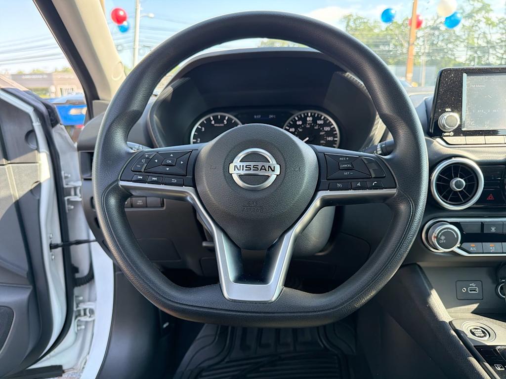 Thumbnail: 2023 Nissan Sentra - 13