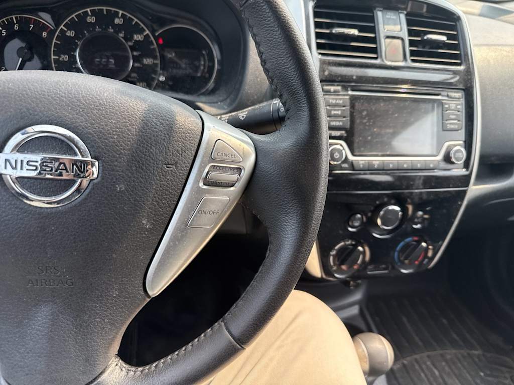 Thumbnail: 2016 Nissan Versa Note - 20