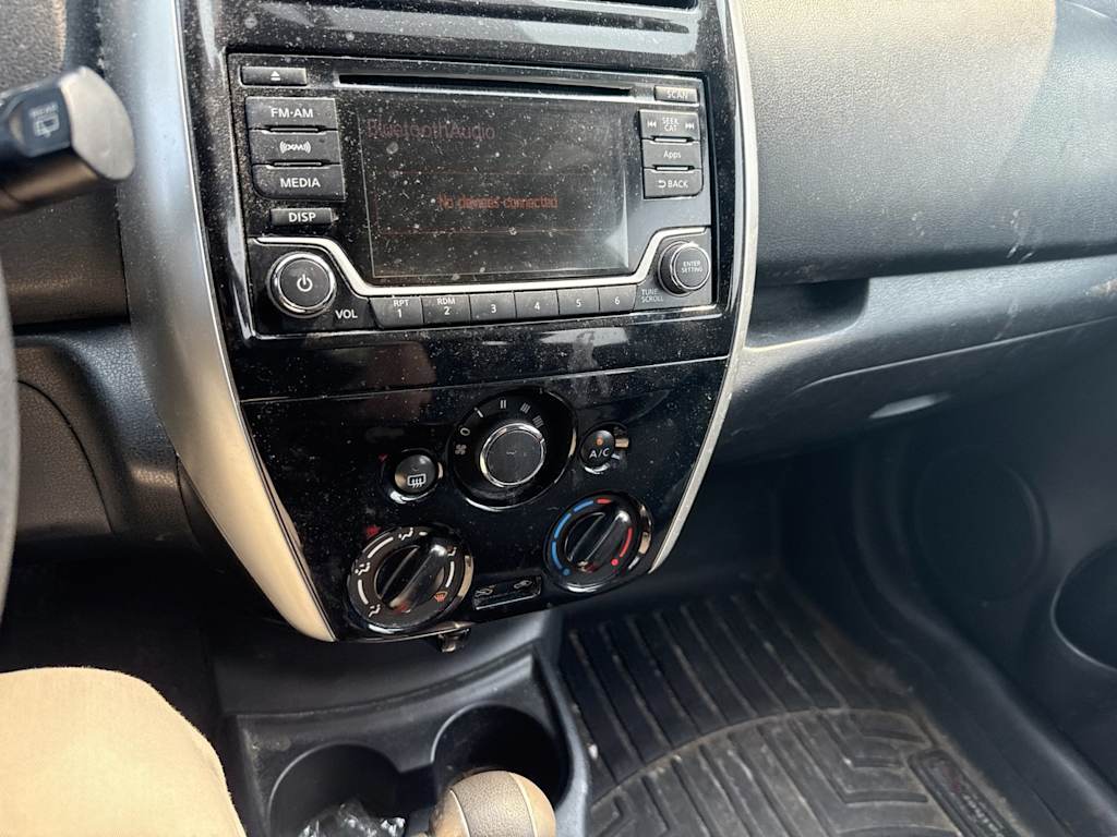 Thumbnail: 2016 Nissan Versa Note - 22