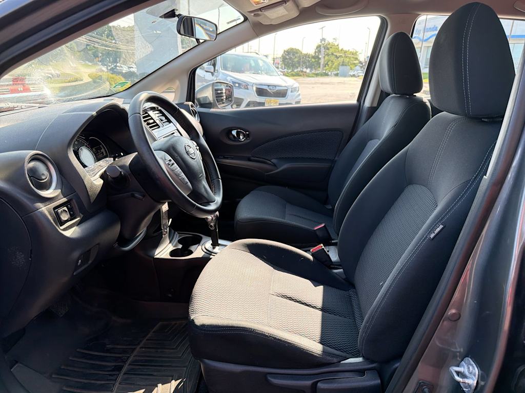 Thumbnail: 2016 Nissan Versa Note - 10