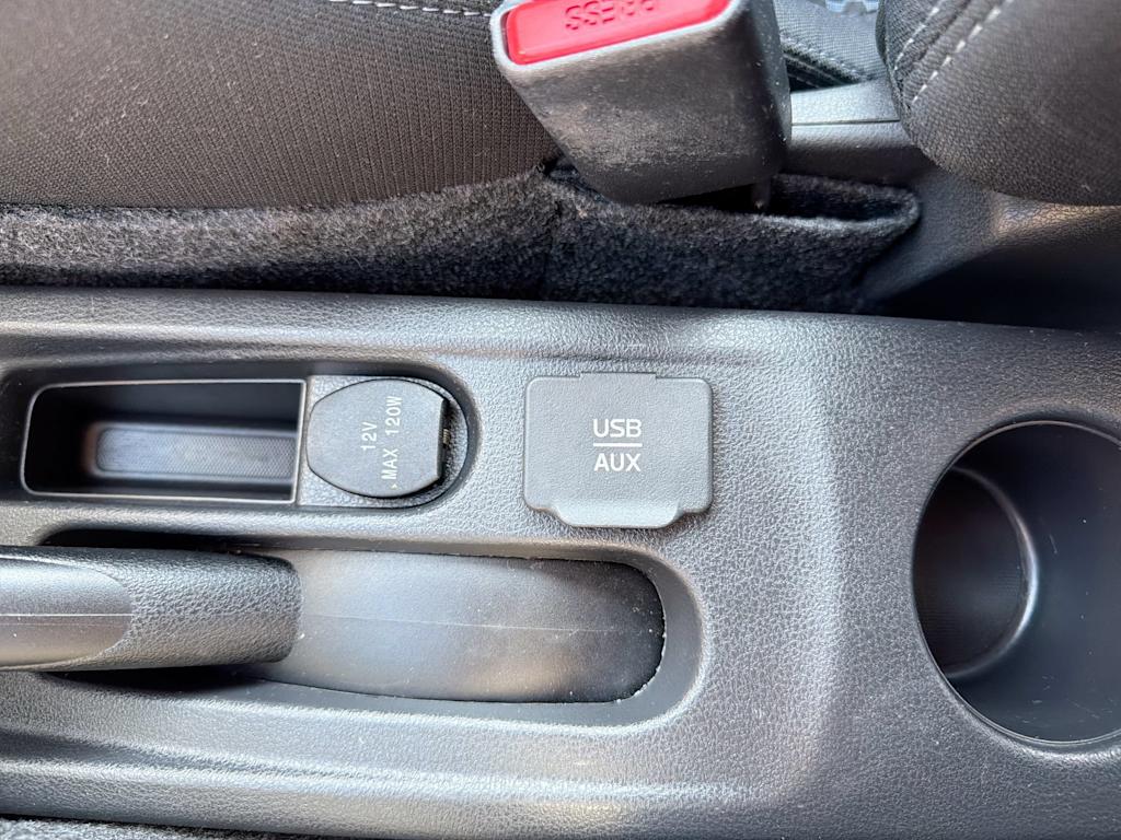 Thumbnail: 2016 Nissan Versa Note - 31