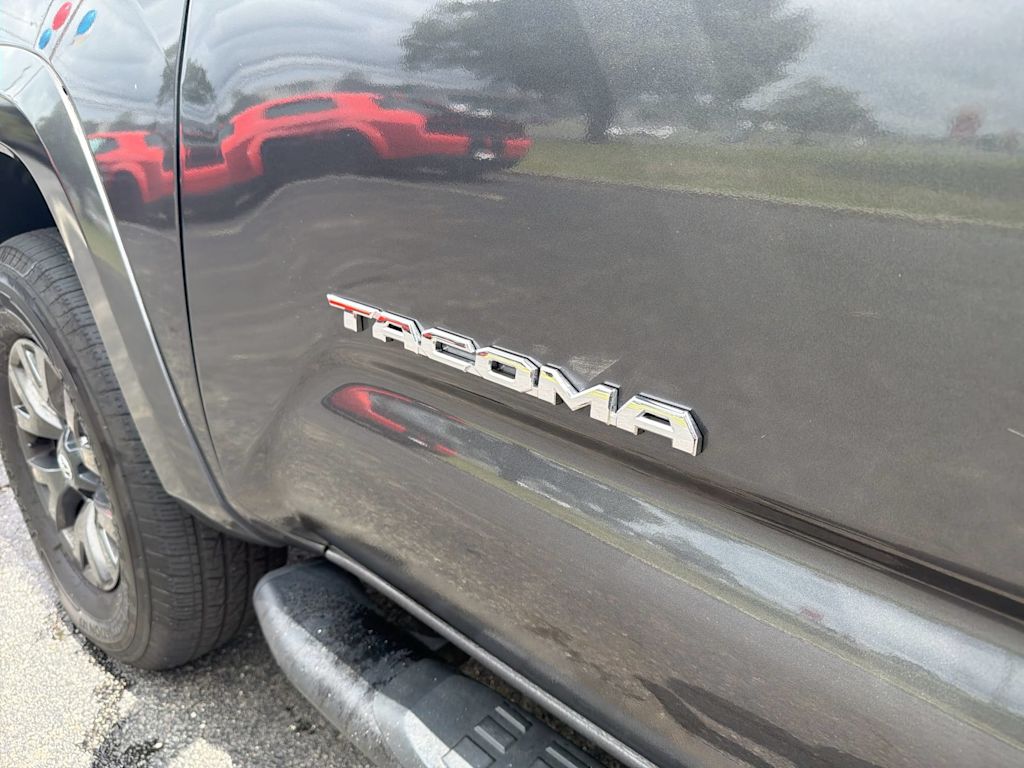 Thumbnail: 2023 Toyota Tacoma - 27