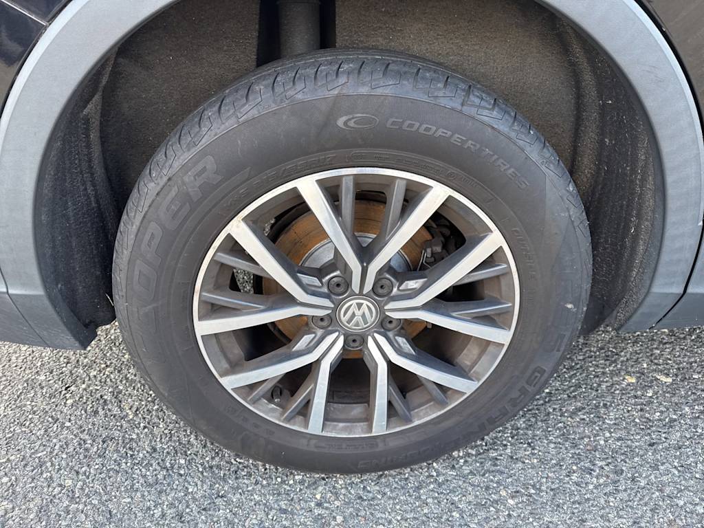 Thumbnail: 2020 Volkswagen Tiguan - 26