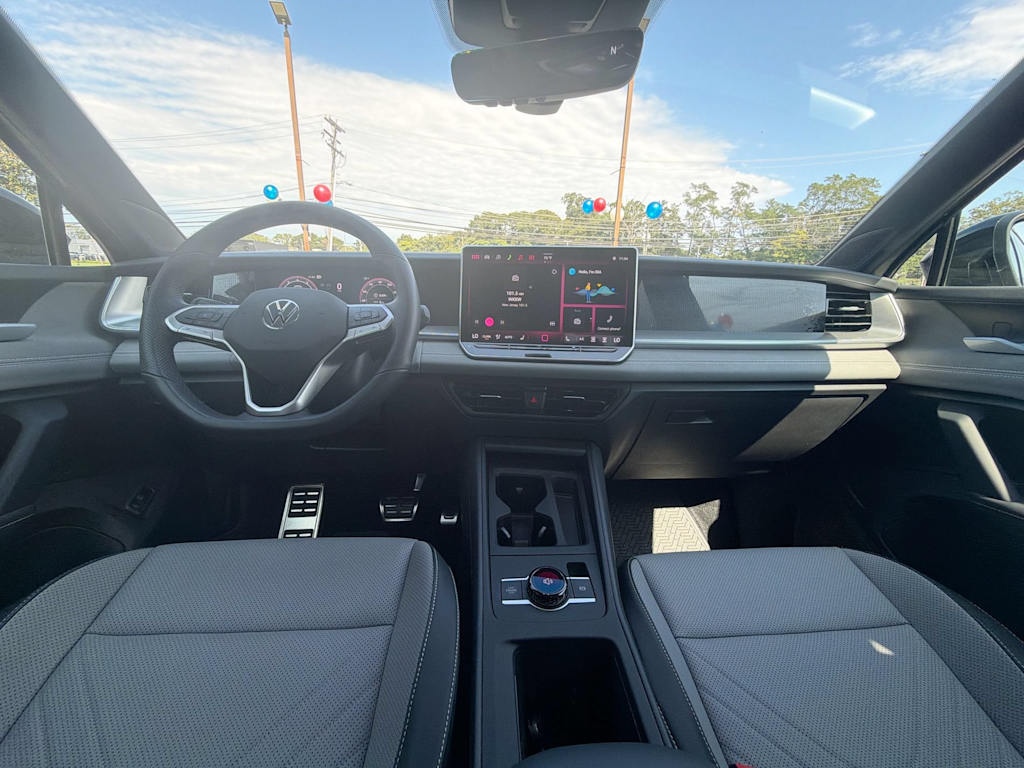 Thumbnail: 2026 Volkswagen Tiguan - 12