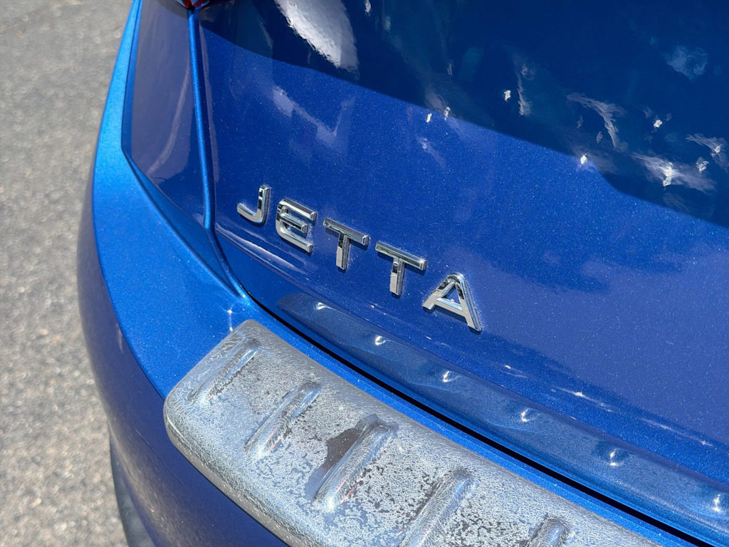 Thumbnail: 2023 Volkswagen Jetta - 7