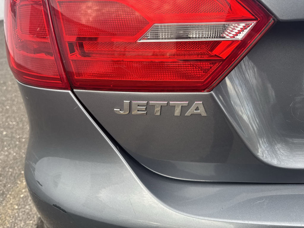 2013 Volkswagen Jetta SE 27