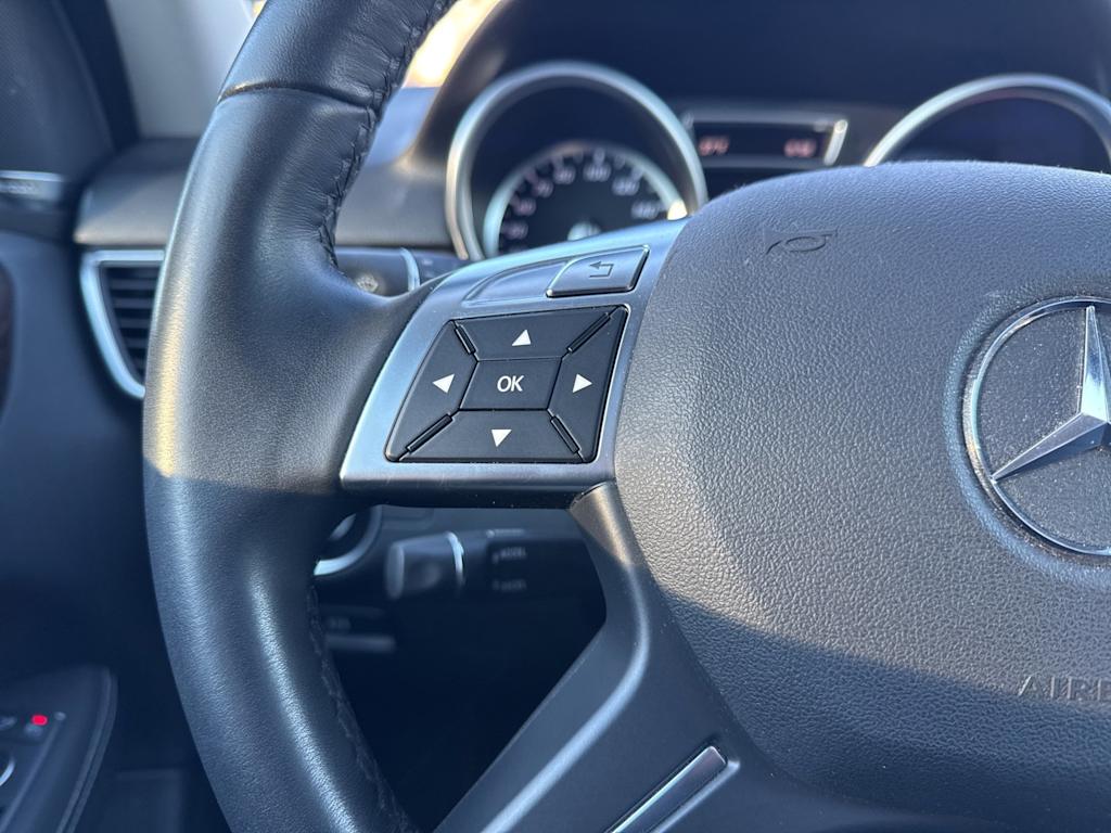 Thumbnail: 2014 Mercedes-Benz M-Class - 20