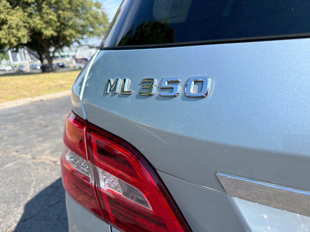 Thumbnail: 2015 Mercedes-Benz M-Class - 7