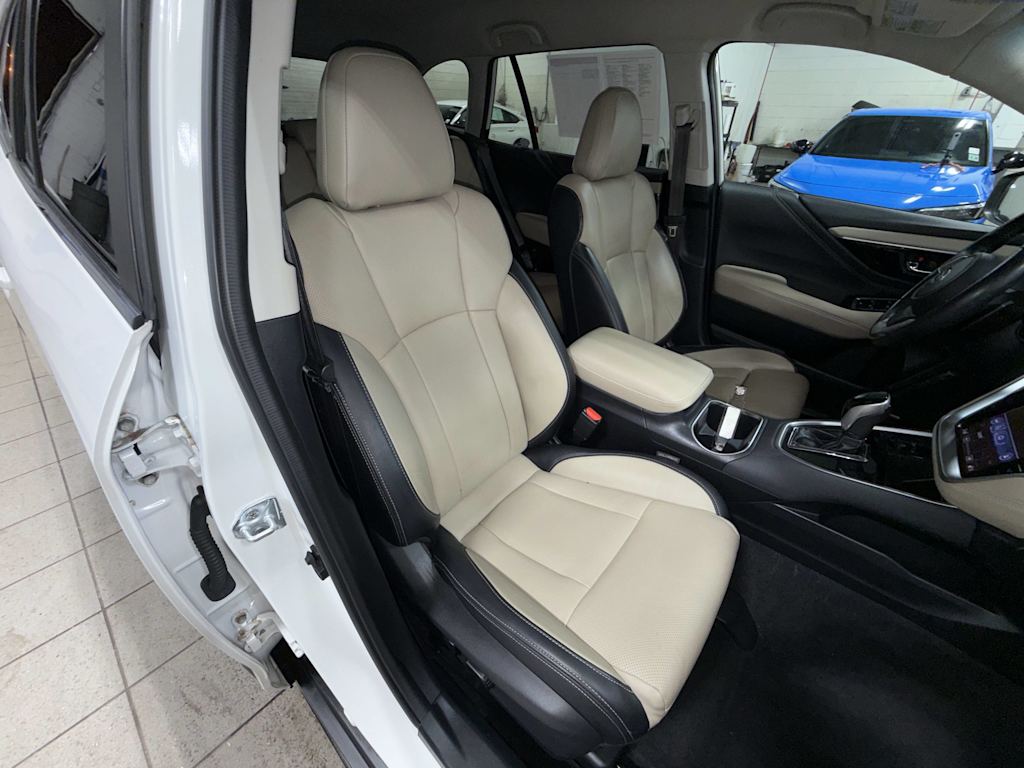 Thumbnail: 2021 Subaru Outback - 12