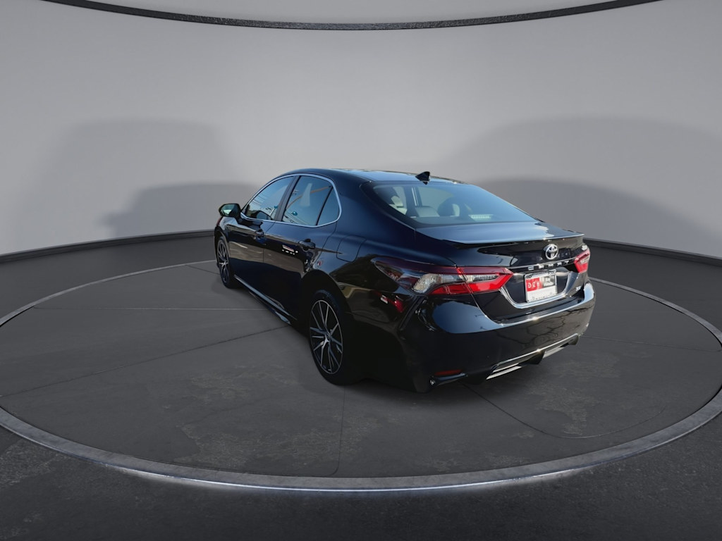 Thumbnail: 2024 Toyota Camry - 19