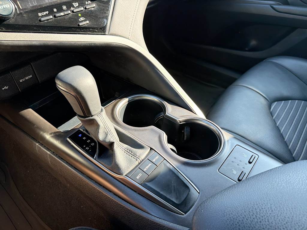 Thumbnail: 2024 Toyota Camry - 14
