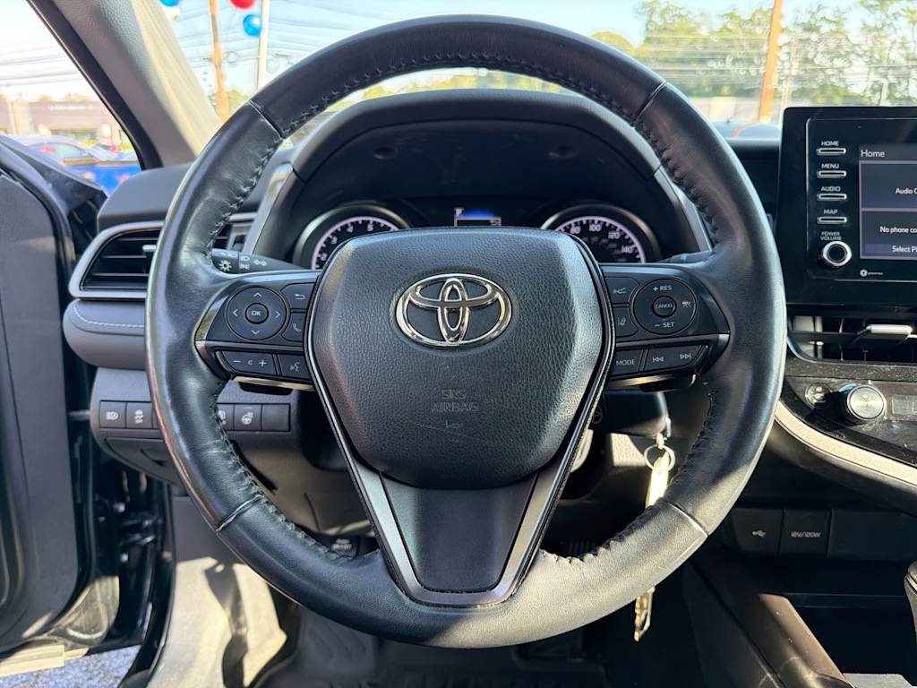 Thumbnail: 2024 Toyota Camry - 12