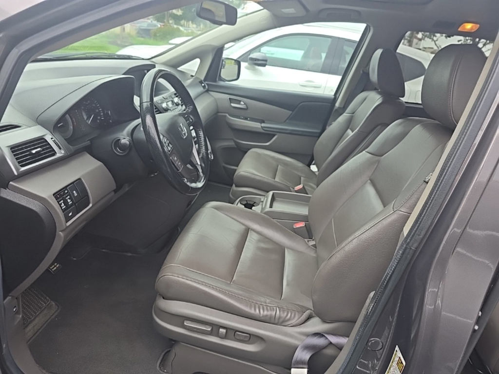 Thumbnail: 2013 Honda Odyssey - 7
