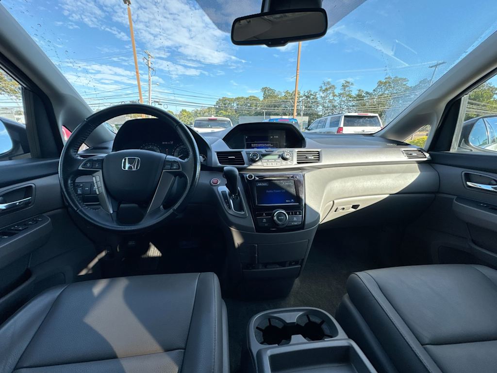 Thumbnail: 2015 Honda Odyssey - 13