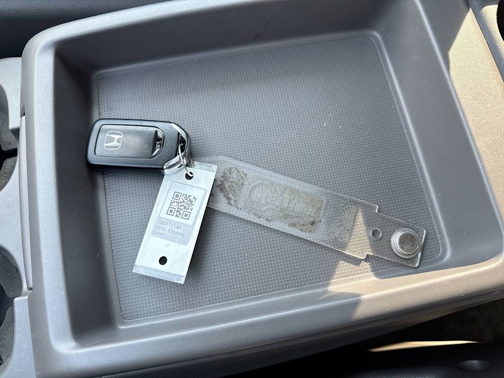 Thumbnail: 2015 Honda Odyssey - 34