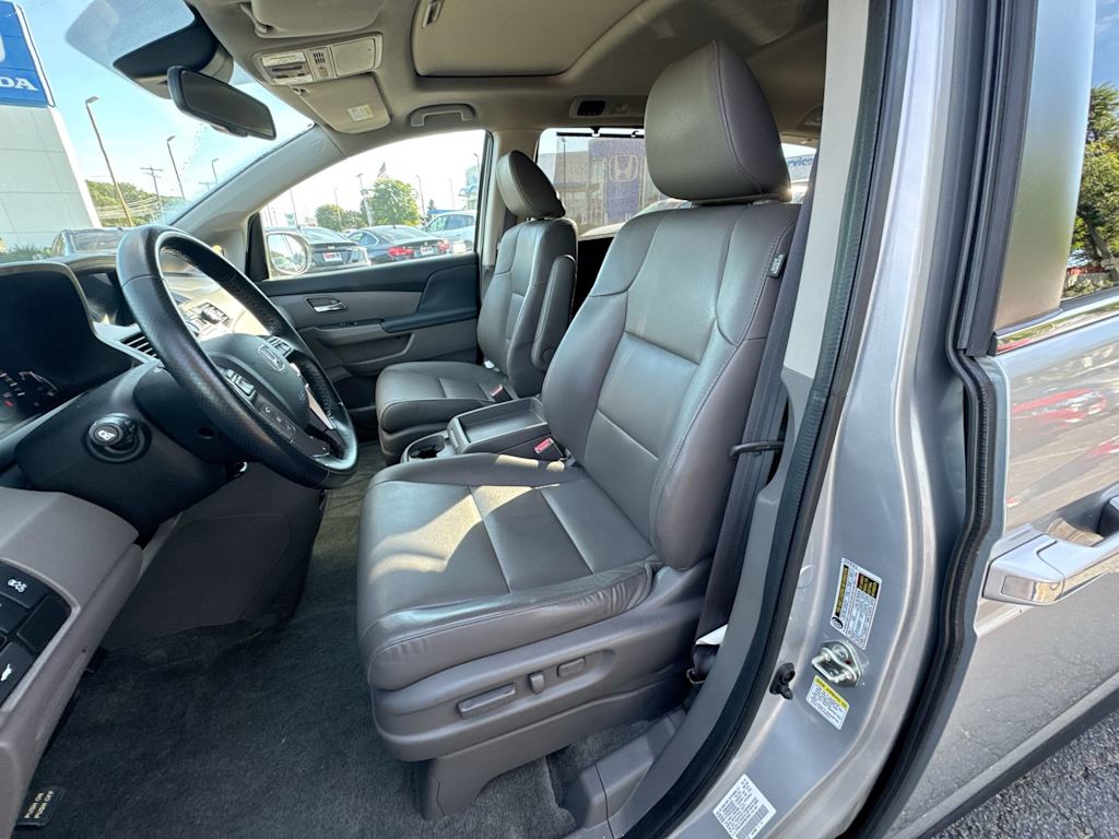 Thumbnail: 2015 Honda Odyssey - 27