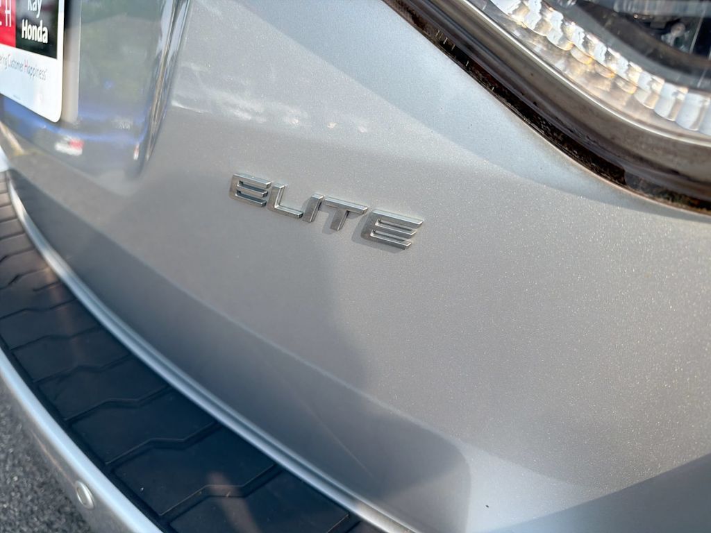 Thumbnail: 2015 Honda Odyssey - 7