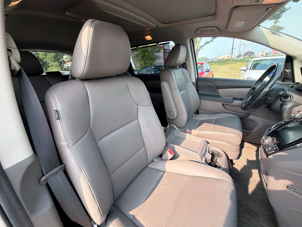 Thumbnail: 2015 Honda Odyssey - 27