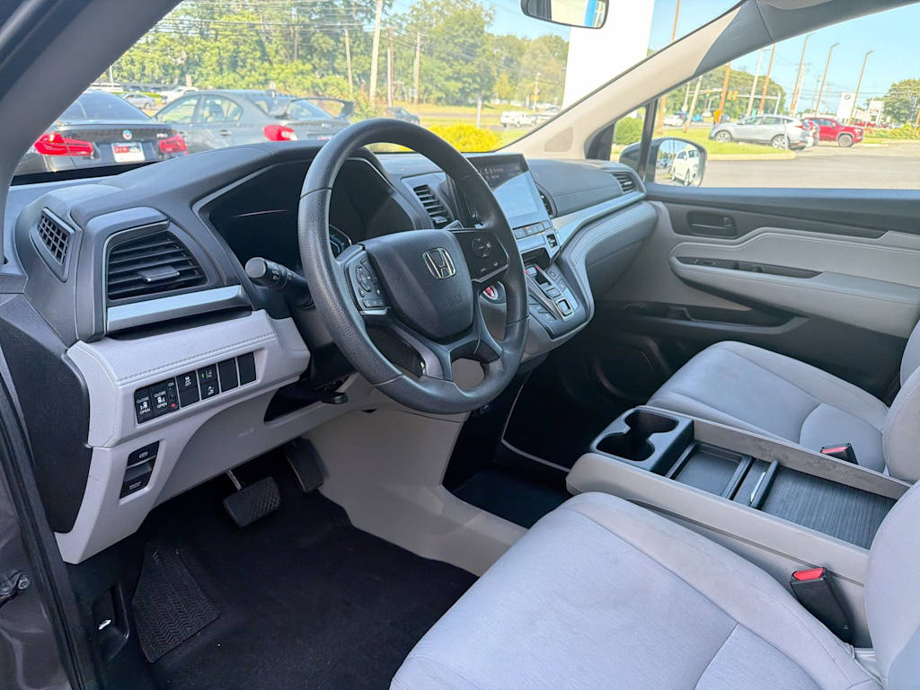 Thumbnail: 2019 Honda Odyssey - 2
