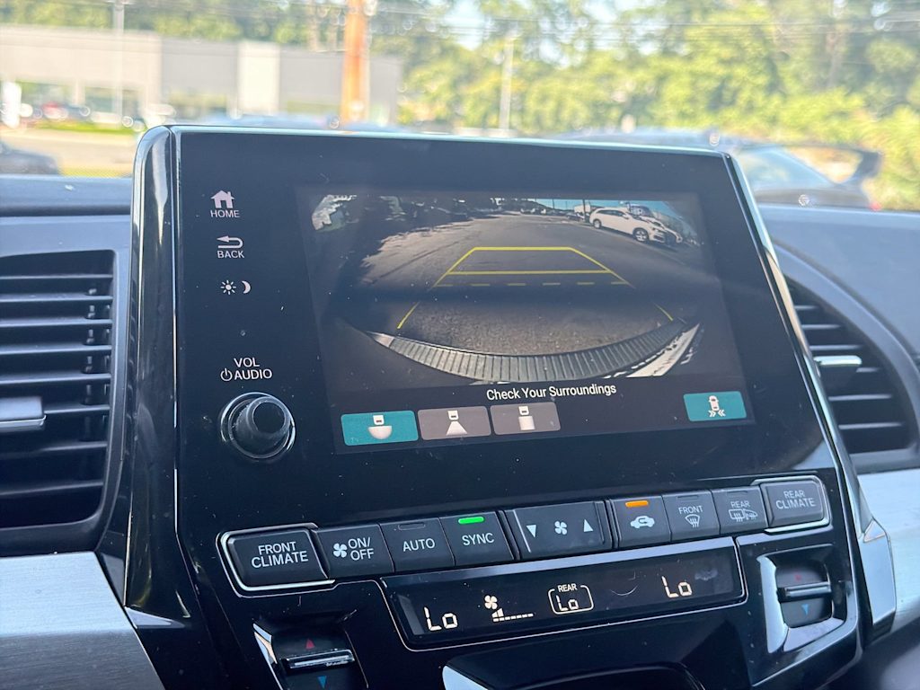 Thumbnail: 2019 Honda Odyssey - 15