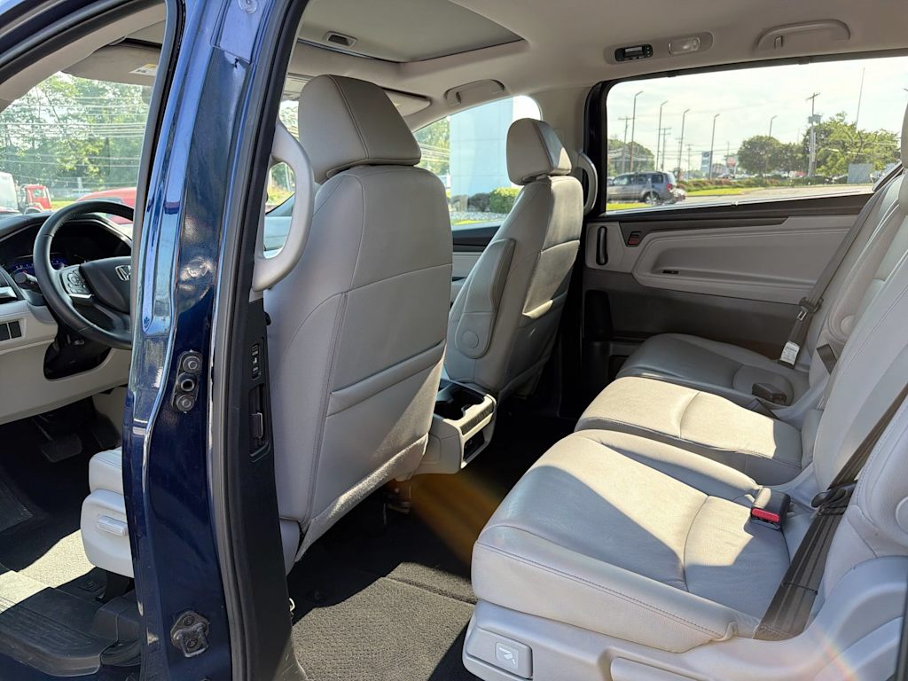 Thumbnail: 2023 Honda Odyssey - 11