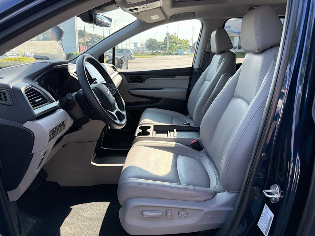 Thumbnail: 2023 Honda Odyssey - 9