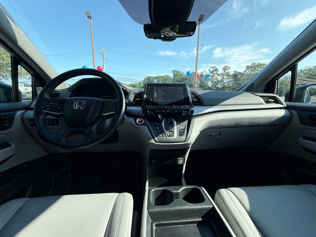 Thumbnail: 2023 Honda Odyssey - 12