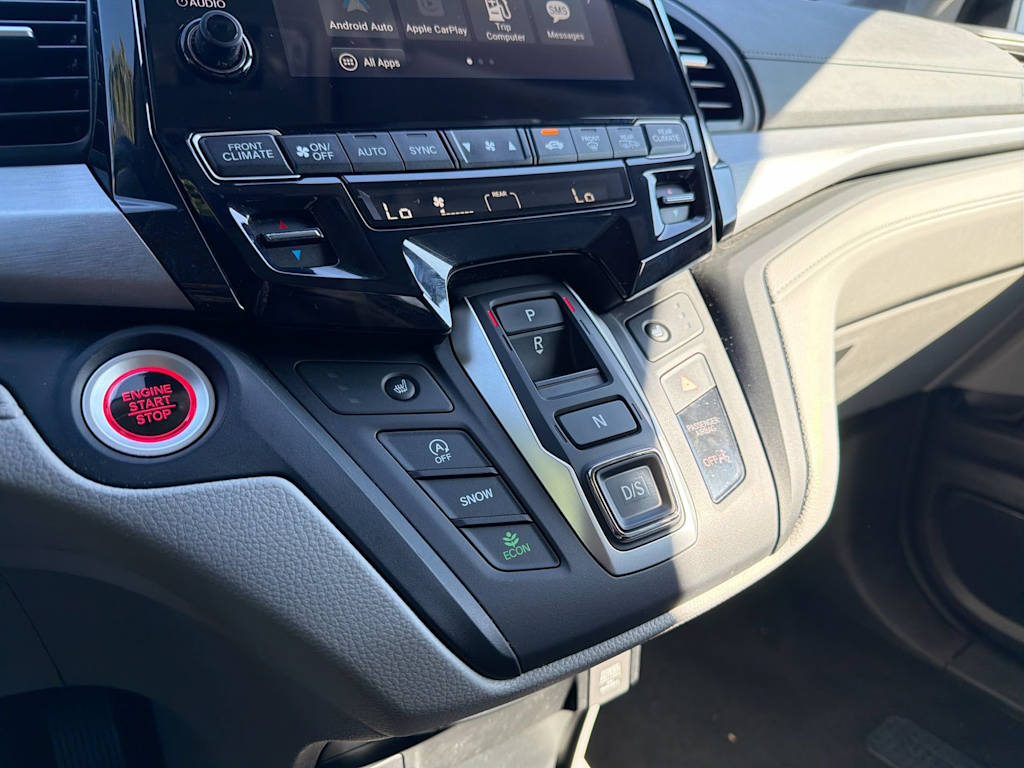 Thumbnail: 2024 Honda Odyssey - 16