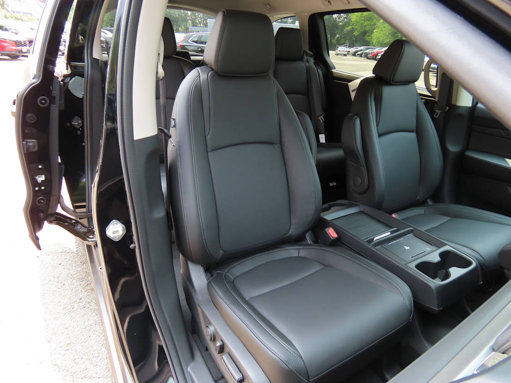 Thumbnail: 2026 Honda Odyssey - 21