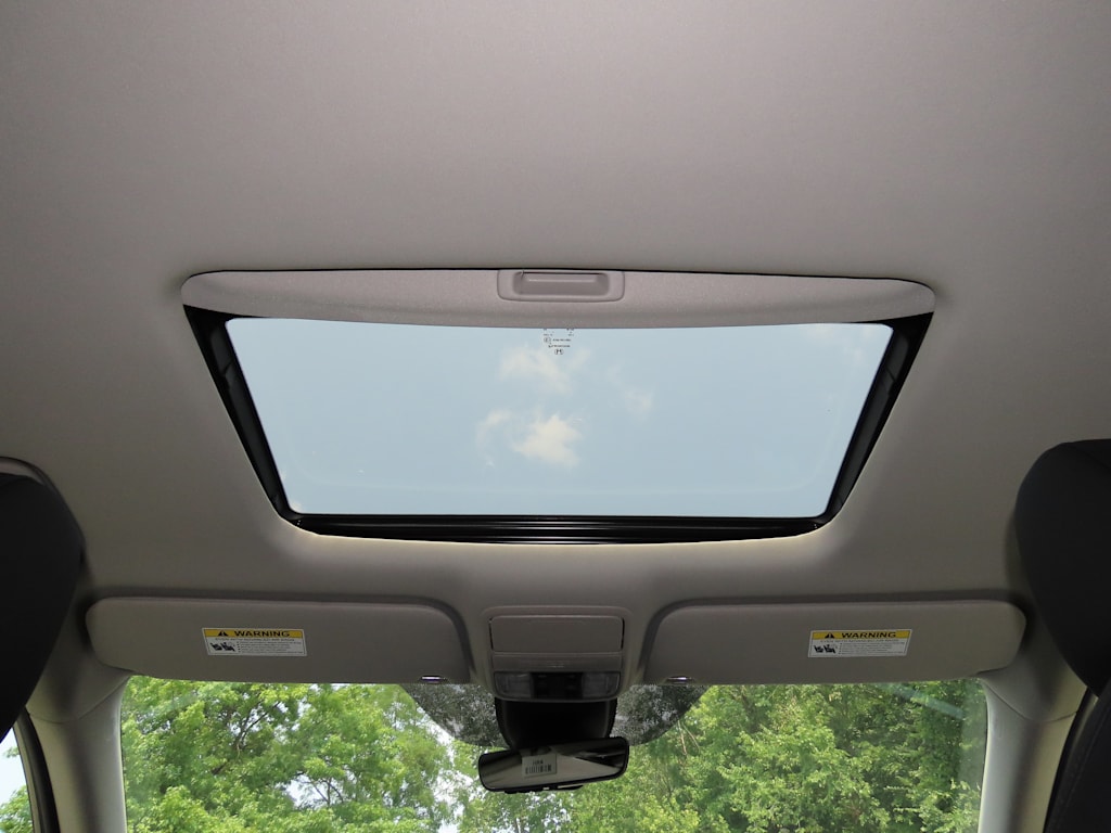 Thumbnail: 2026 Honda Odyssey - 25