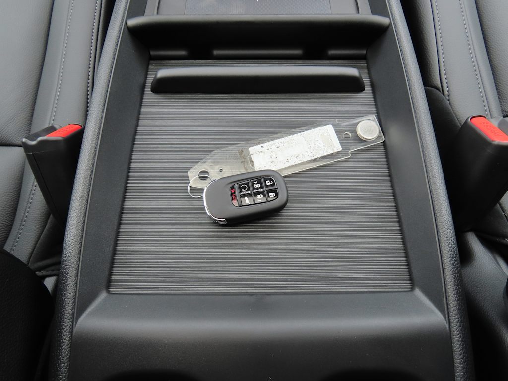 Thumbnail: 2026 Honda Odyssey - 26