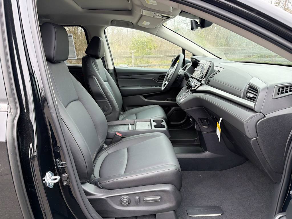 Thumbnail: 2026 Honda Odyssey - 11
