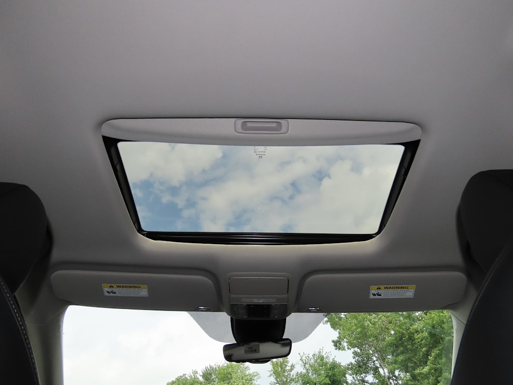 Thumbnail: 2027 Honda Odyssey - 25