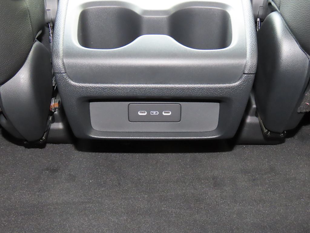 Thumbnail: 2027 Honda Odyssey - 24