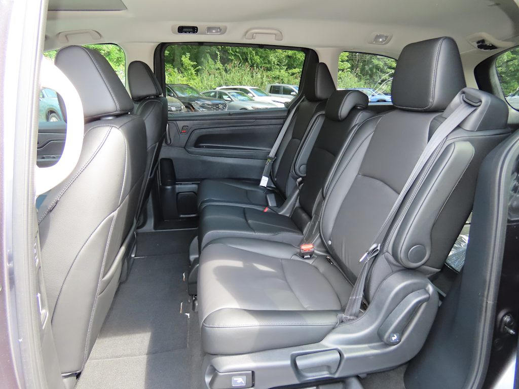 Thumbnail: 2026 Honda Odyssey - 13