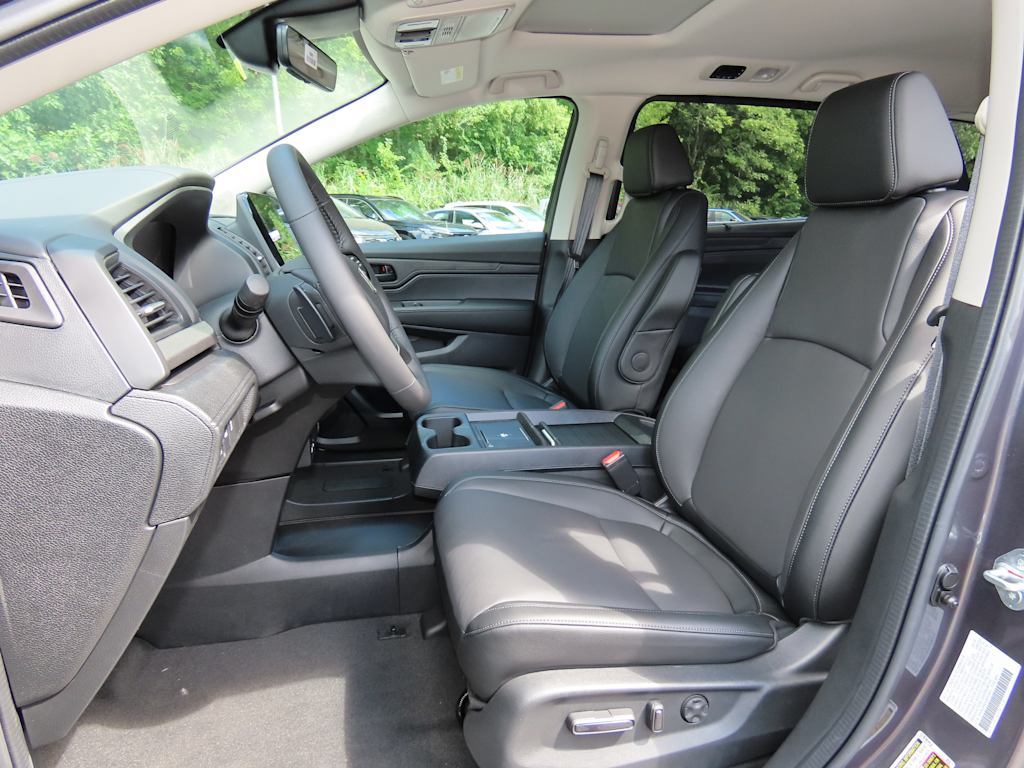 Thumbnail: 2027 Honda Odyssey - 12