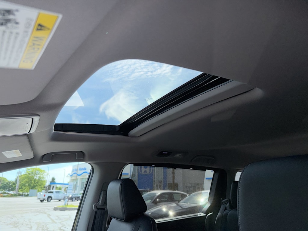 Thumbnail: 2024 Honda Odyssey - 30