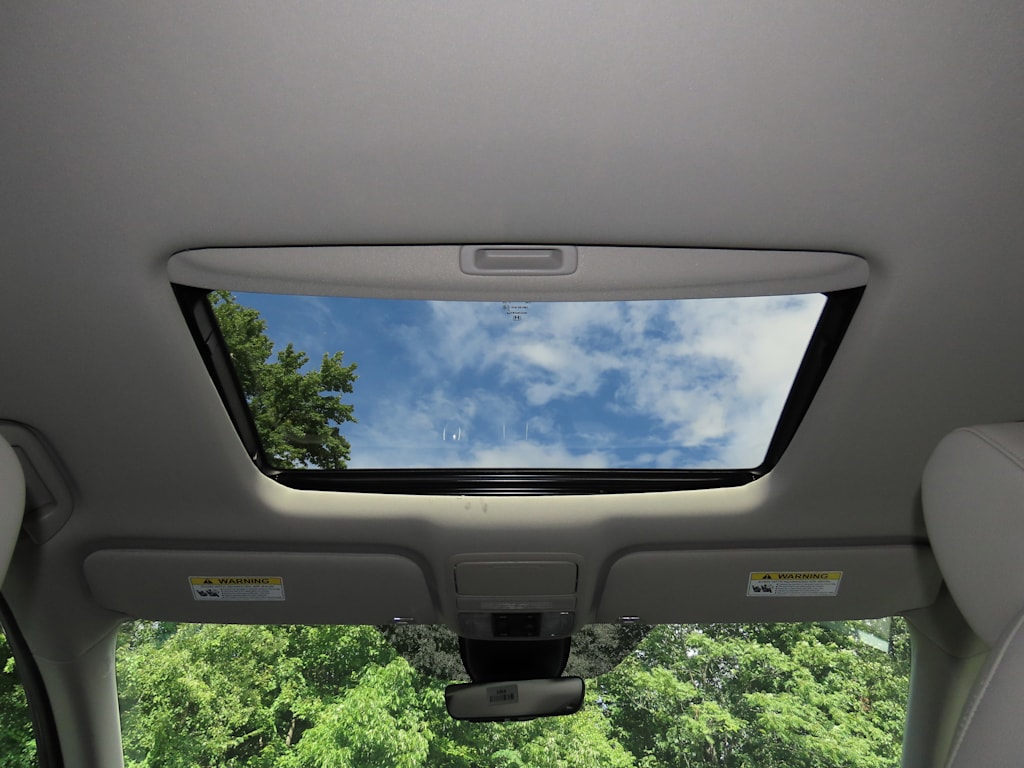 Thumbnail: 2026 Honda Odyssey - 25