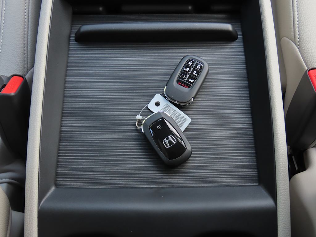 Thumbnail: 2026 Honda Odyssey - 26