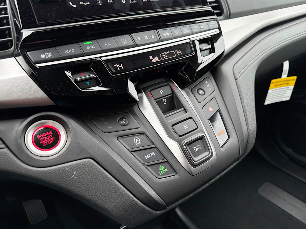 Thumbnail: 2026 Honda Odyssey - 32