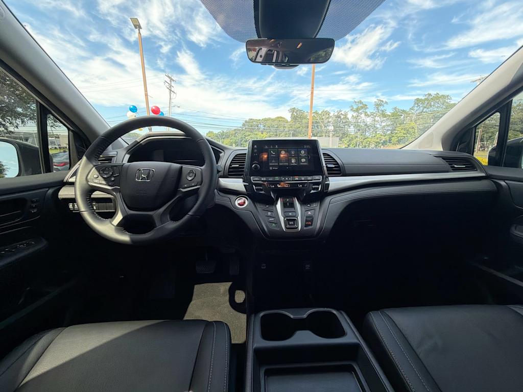 Thumbnail: 2024 Honda Odyssey - 13