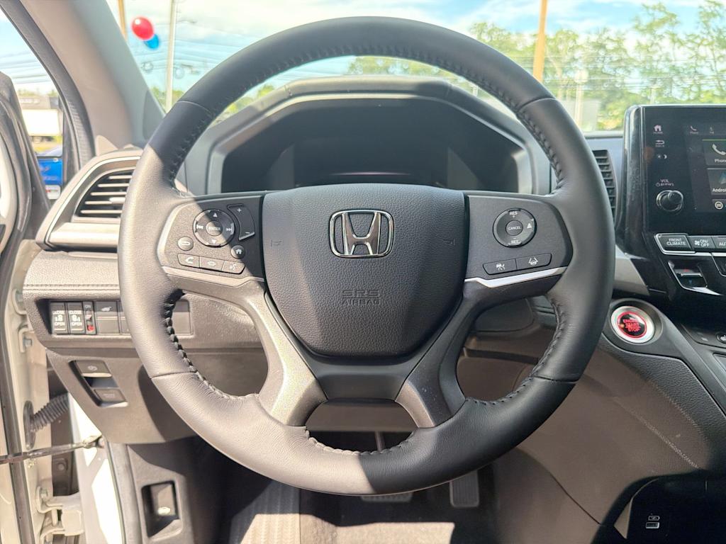 Thumbnail: 2024 Honda Odyssey - 14