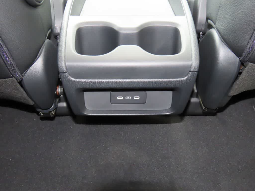 Thumbnail: 2026 Honda Odyssey - 25