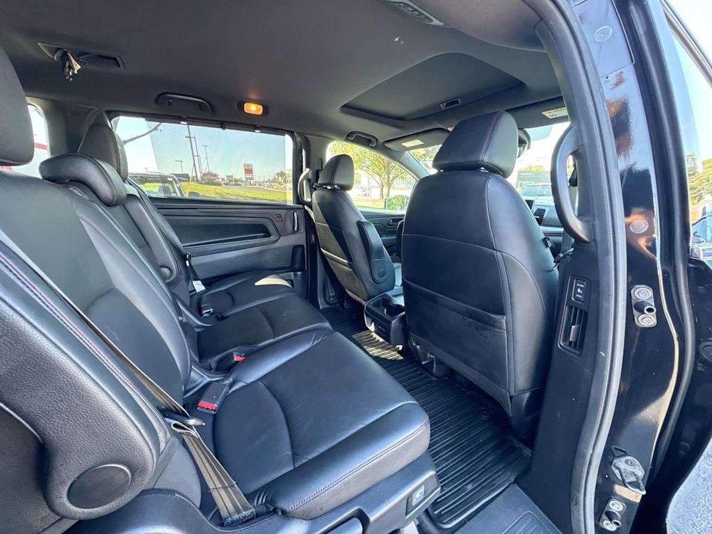 Thumbnail: 2023 Honda Odyssey - 23