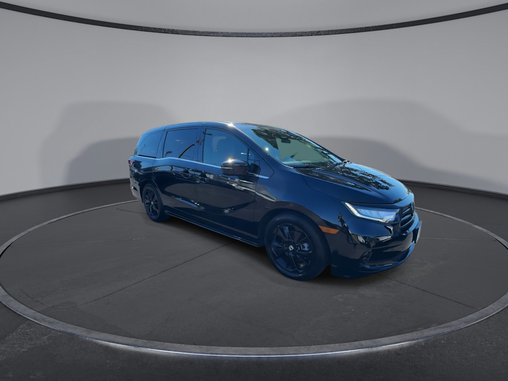 Thumbnail: 2023 Honda Odyssey - 7